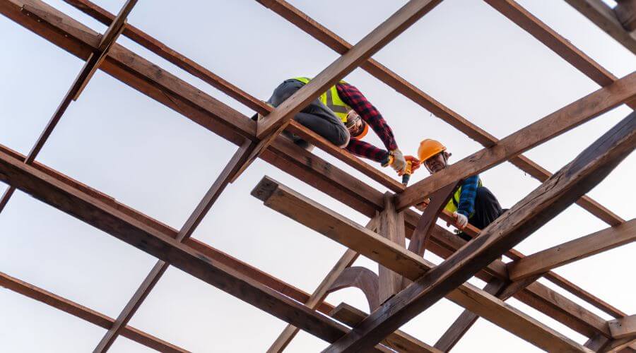 Professional gutter cleaning services in Dublin, OH